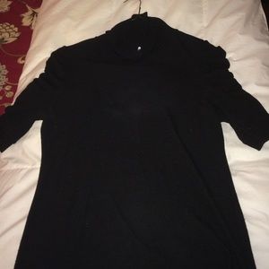 Rue 21 turtleneck 3/4 length sleeves