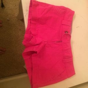 pink shorts