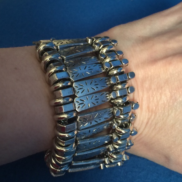 Thick style Bohemian bracelet/anklet.