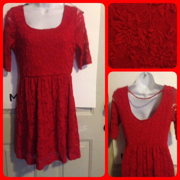 Forever 21 Red lace dress - Picture 1 of 4