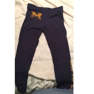 Michigan Leggings