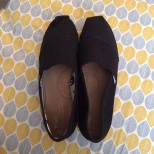 Men's Toms