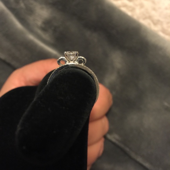 Used wedding set cubic zirconium