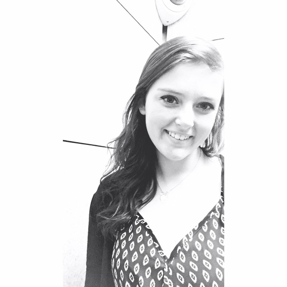 Meet your Posher, Brianne - Picture 1 of 1