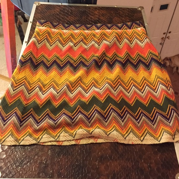 Straight skirt zig zag pattern by JW