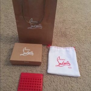 READ‼️‼️ Louboutin Card Holder
