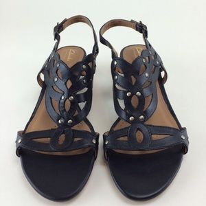 **HOLD FOR MILLERAC** Clarks Sandals