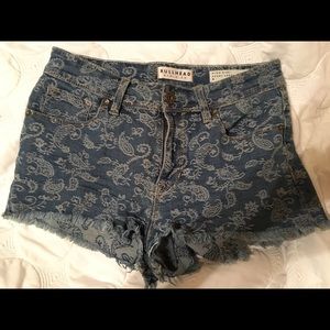 Bullhead high rise jean shorts