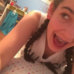 Meet your Posher, Lily