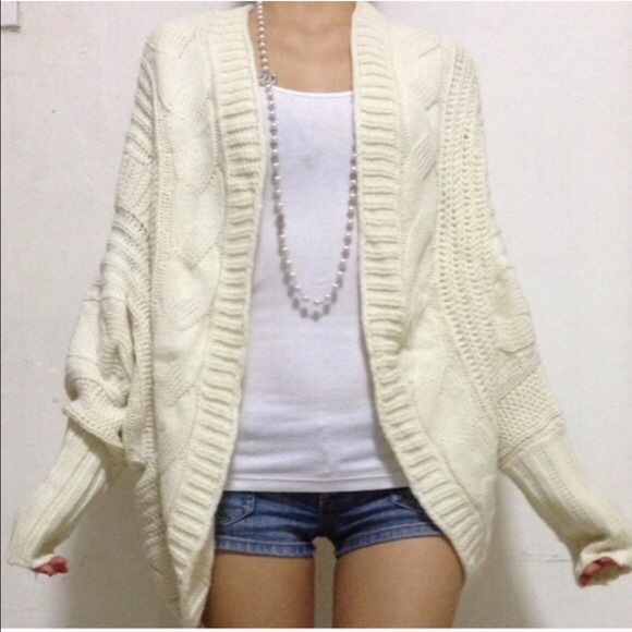 Cream loose batwing cardigan - Picture 3 of 4