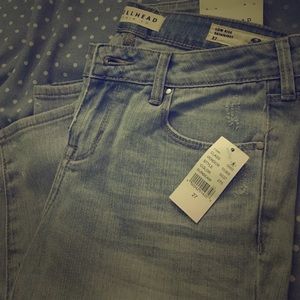 Light Wash BullHead Jeans