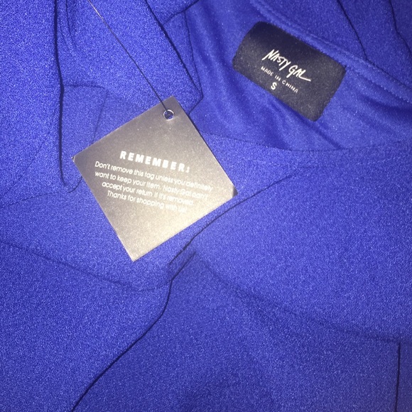 Nasty Gal "Flygirl" Cape Dress - Picture 4 of 4