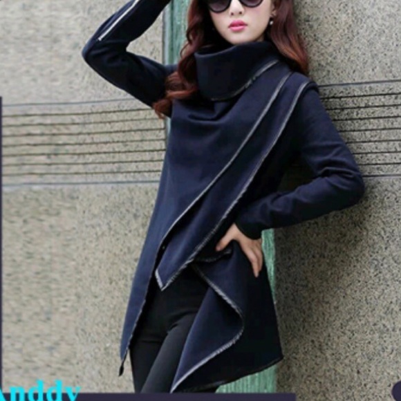 Navy/black stylish wrap around coat/cape - Picture 4 of 8
