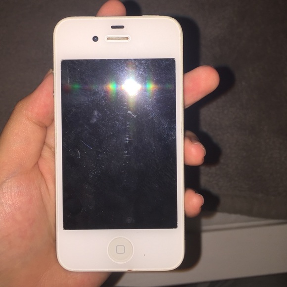 iPhone 4 - Picture 2 of 4