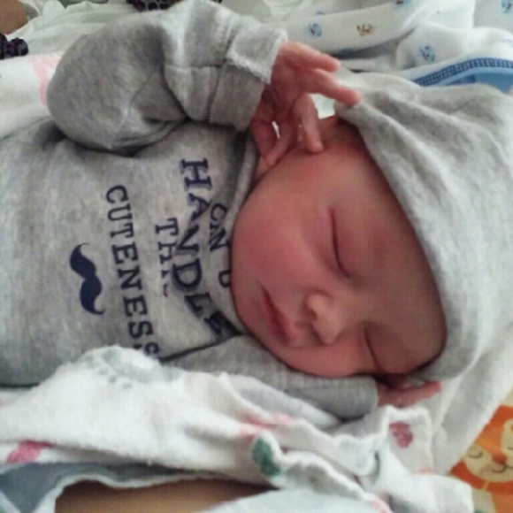 Meet your Posher, Kiryssa - Picture 4 of 13