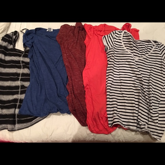 Maternity clothes lot