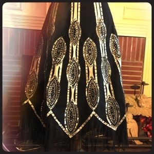 Basil and Maude skirt sz 10 w/ sequins and tulle