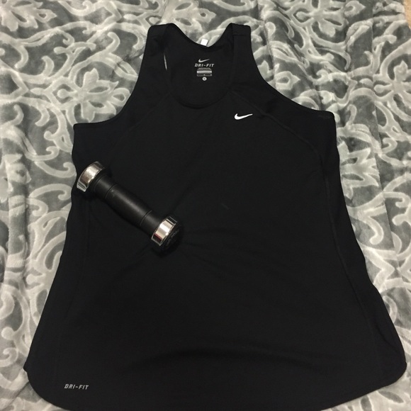 Nike Tops - 🎉 Memorial Wknd Sale! Nike Dri-Fit Workout Tank