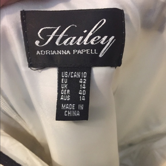 Holiday dress Hailey By Adrianna Papell - Picture 2 of 4