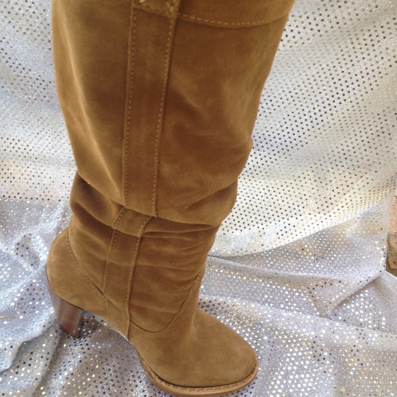 Michael Kors boots🙋🏽🙋🏽🎉❤️