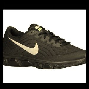 Nike AIR MAX tailwind 6