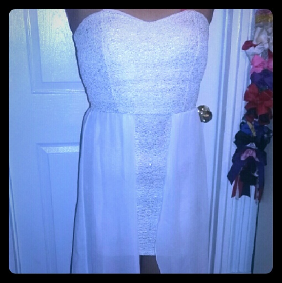 Very pretty prom dress