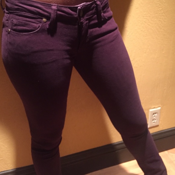 Designer Jeans - Picture 2 of 3