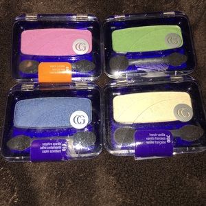 Covergirl eyeshadow bundle