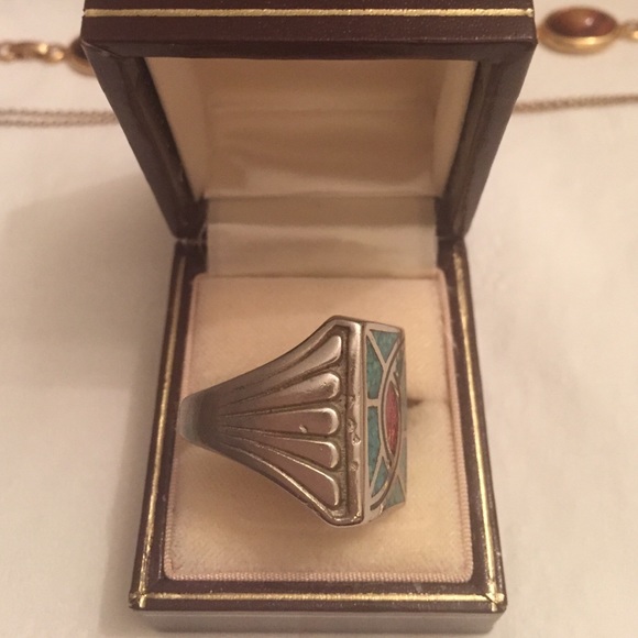 Vintage Silver Tone Native Design Ring - Picture 2 of 4