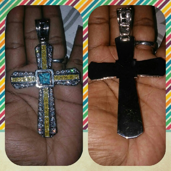 Ex Large Pendent Cross w/cz