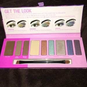 ULTA Addicted to Eyes 10 piece palette