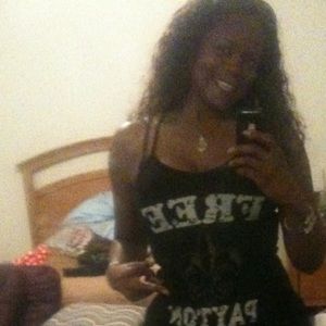 Meet your Posher, Semika