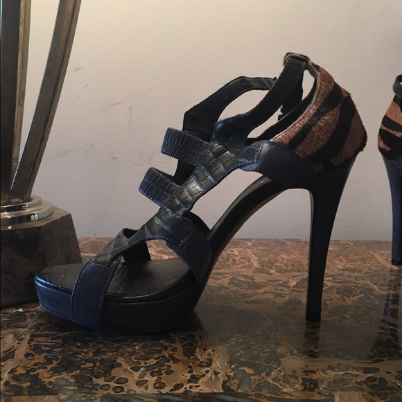 Aldo navy and leopard print heels