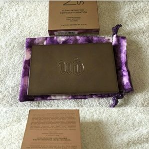 Urban Decay powder foundation