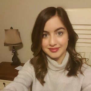 Meet your Posher, Krista