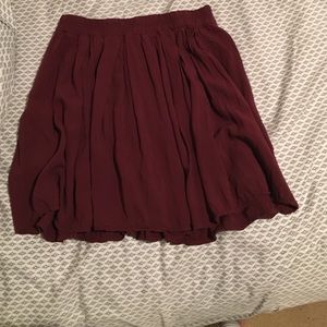 Brandy Melville maroon skirt