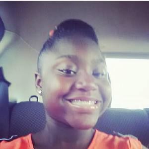 Meet your Posher, Amaya