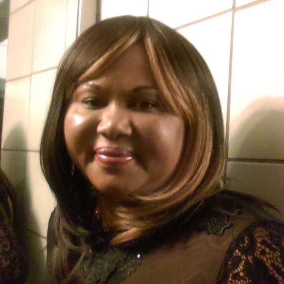 Meet your Posher, Concepta - Picture 1 of 1