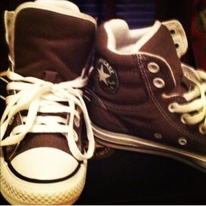 Gray high top converse