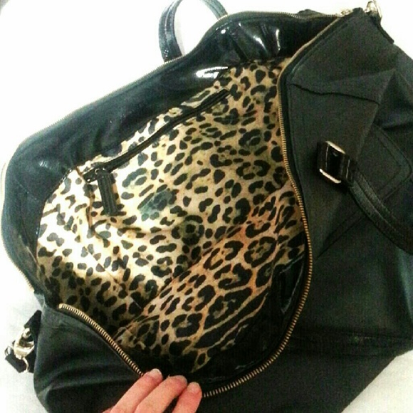 --SOLD---Victoria's Secret Travel Bag