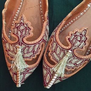 elegant leather slippers