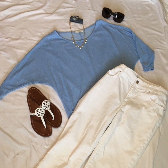 5🌟 RATED FINAL PRICE CUT Light Blue Blouse💙 - Picture 3 of 4