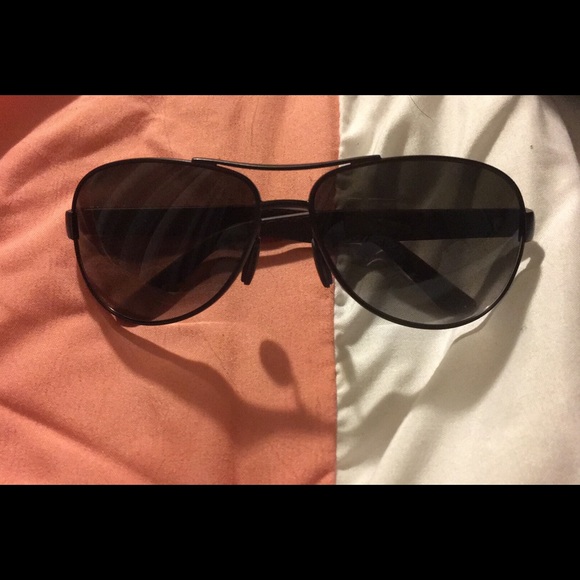 Gucci glasses - Picture 3 of 3