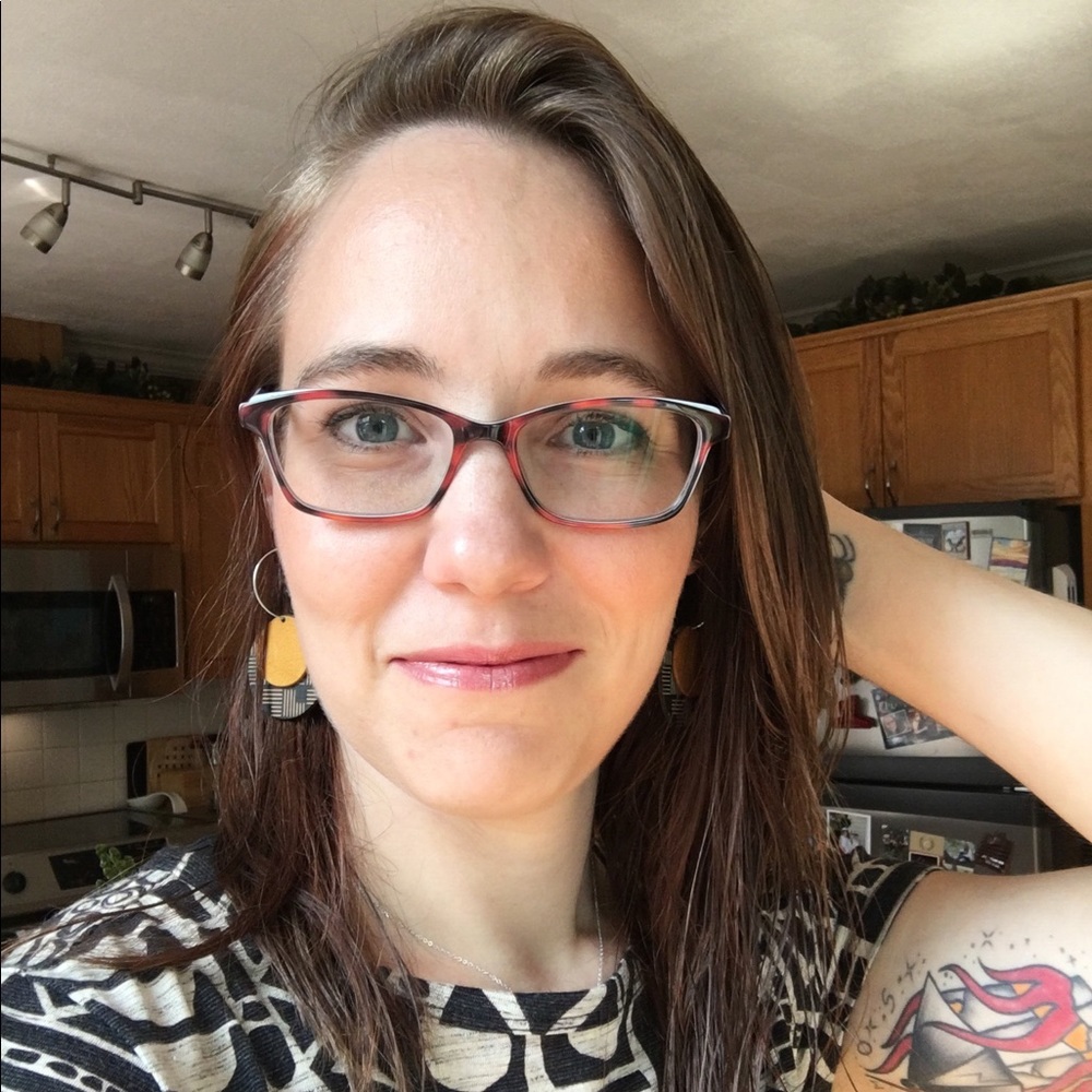 Meet your Posher, Leann