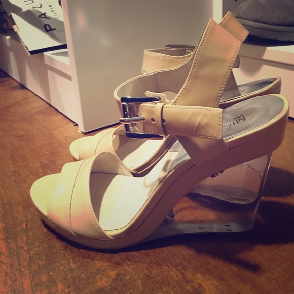 MICHAEL Michael Kors "Lana" Wedges