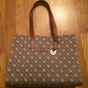Dooney&Burke professional Handbag