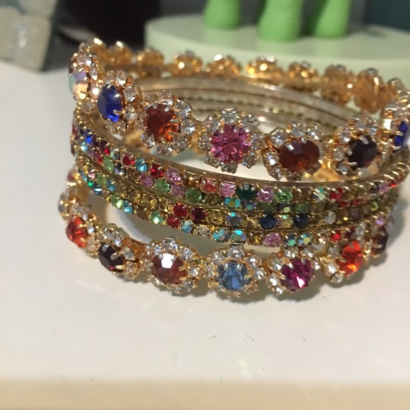 6 multi color Bangals