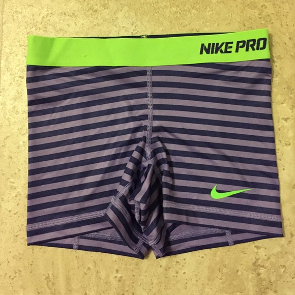Nike Pro purple stripe SM. TRADE for MED Nike Pro.