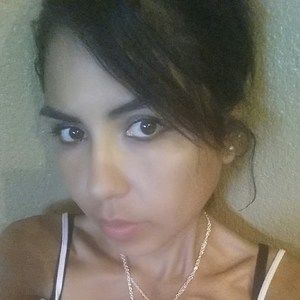 Meet your Posher, Ella