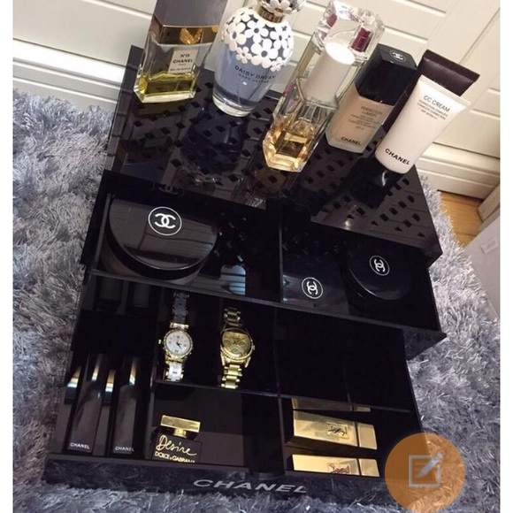 black acrylic make up organizers